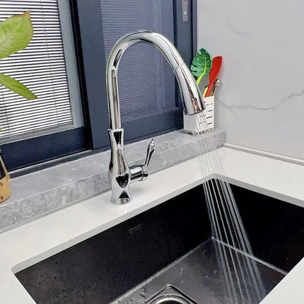 Retractable Kitchen Faucet with Pull-Out Spray Head | Durable Metal Tap for Easy Rinsing and Filling