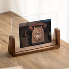 Walnut / Horizontal