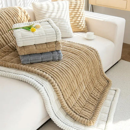 Plush Couch Cover with Hand-Pleated Edges for Superior Sofa Protection | Cozy Flannel Fabric for Pet-Friendly Comfort