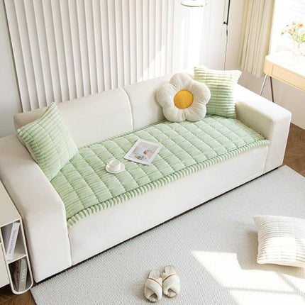 Plush Couch Cover with Hand-Pleated Edges for Superior Sofa Protection | Cozy Flannel Fabric for Pet-Friendly Comfort