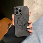 Gray with Deer Leather Logo  - MagSafe / iPhone 13