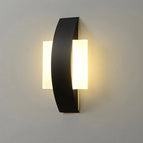 Square black / Warm light