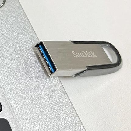 Encrypted USB Flash Drive with Metal Body for Secure File Storage | Compact Design for Travel and Everyday Use