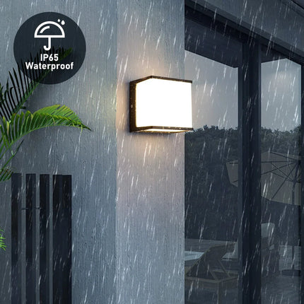 LED Outdoor Wall Light with IP65 Waterproof Rating | Sleek Modern Design for Safe Outdoor Illumination