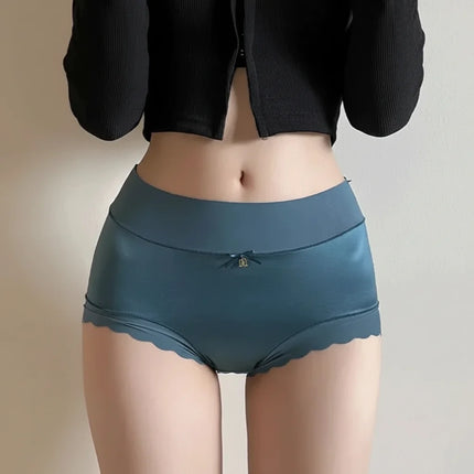 Seamless Women's Hipster Underwear with Breathable Antibacterial Fabric | Invisible Comfort for Everyday Wear