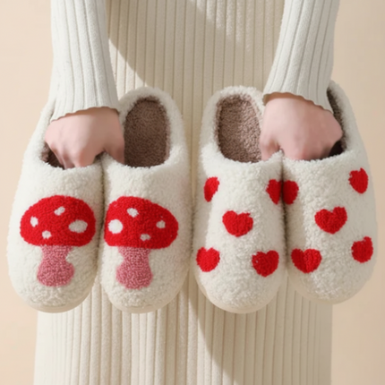Memory Foam Slippers for Women with Heart Print | Cozy Indoor-Outdoor Footwear for Comfort and Warmth