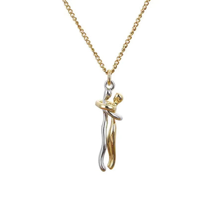 Hug Necklace for Women with Adjustable Chain, Hugging Couple Pendant Necklace for Girlfriend and Long Distance Gifts