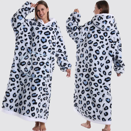 Oversized Blanket Hoodie with Large Hood | Comfortable Wearable Blanket for Home and Outdoor Relaxation