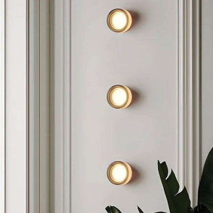 Modern LED Wall Lamp with Adjustable Colour Temperature | Elegant Sconce for Versatile Indoor Lighting