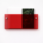 Red / 30 x 15 x 5 cm / 11.8 × 5.9 × 2 in