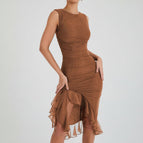 Brown / S