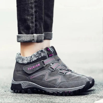 Waterproof Winter Boots for Women with Insulated Interior | Non-Slip Ankle-Height Design for Cold Weather Comfort
