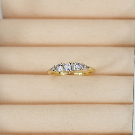 Gold Ring Set with Rhinestone Accents for Stackable Boho Style | Trendy Everyday Jewelry for Layered Looks