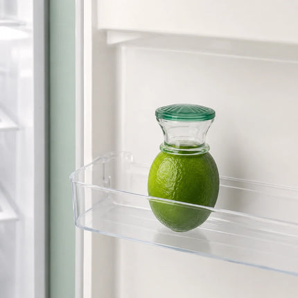 Citrus Juicer Cap with Pour Spout and Juicing Insert, Twist In Squeezer with Storage Lid for Lemons and Limes