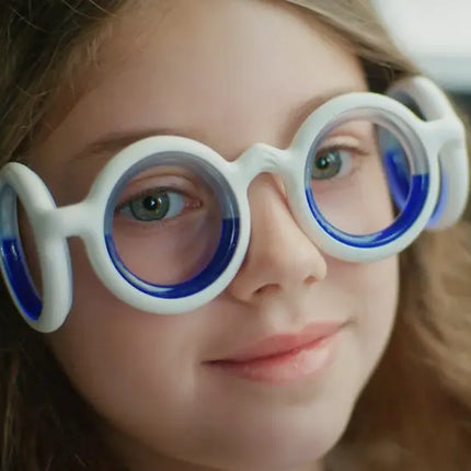 Motion Sickness Glasses for Travel, Lightweight Frame to Wear on Journeys, Packs in a Bag with Essentials