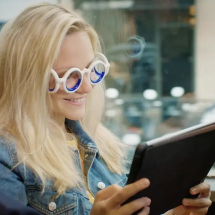 Motion Sickness Glasses for Travel, Lightweight Frame to Wear on Journeys, Packs in a Bag with Essentials