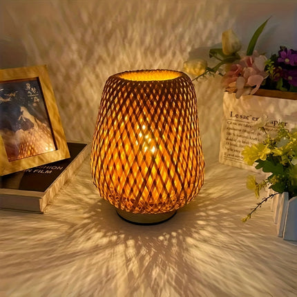 Handwoven Bamboo Bedside Lamp with Three-Color Dimming | USB Powered Lighting for Cozy Ambiance