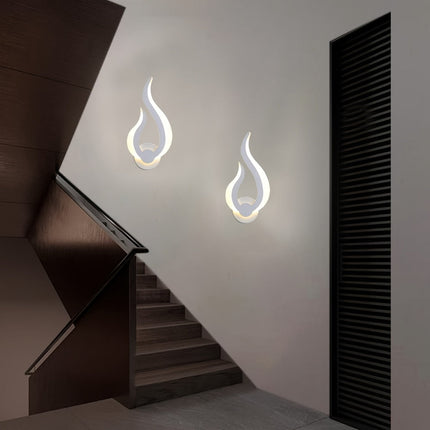 Flame-Shaped LED Wall Light with 10W Warm White Glow | Modern Acrylic Sconce for Elegant Ambient Illumination