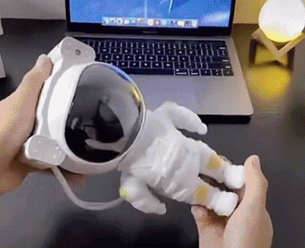 Astronaut Star Projector with Adjustable Brightness | Magical Night Sky for Kids’ Room