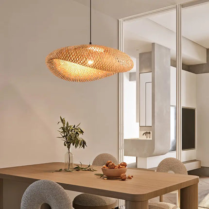 Handwoven Rattan Pendant Lampshade with Natural Bamboo | Vintage Boho Design for Cozy Home Atmosphere