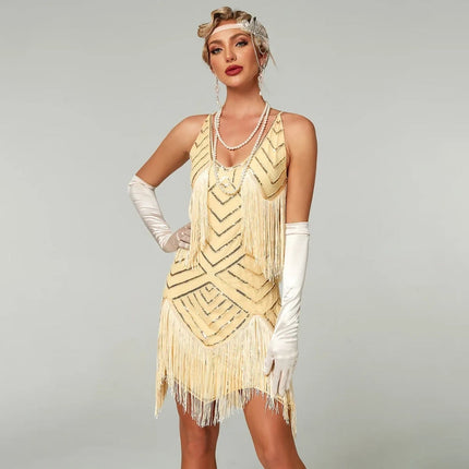 Flapper Fringe Dress for Women with Eye-Catching Movement | Retro Halloween Costume for Parties and Celebrations