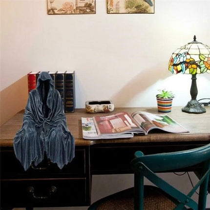 Compact Grim Reaper Statue for Halloween Decoration | Eerie Accent for Spooky Displays