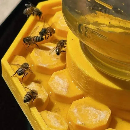 Bee Watering Station for Mason Jars, Outdoor Decor and Garden Decor for Yard