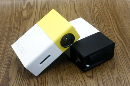 1080P Mini Projector with Built-In Speakers, Portable Full HD Home Theater for Bedroom, Living Room and Backyard Movies