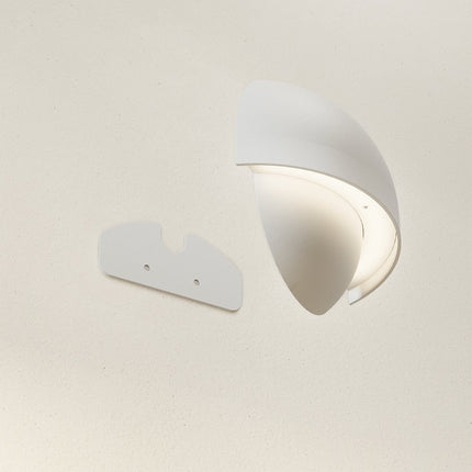 LED Wall Light with Motion Sensor & Touch Dimming | Battery Powered for Convenient Warm White Illumination