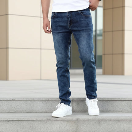 Men's Casual Jeans with Practical Pockets | Lightly Distressed Design for Ultimate Comfort and Versatility