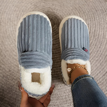 Plush Outdoor Slip-On Slippers with Anti-Slip Grip | Comfortable Footwear for Indoor and Outdoor Use