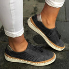 Black / AU 4 / US 5 / UK 4 / EU 37.5