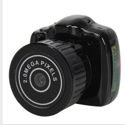 Mini Keychain Camera with 5x Zoom, 2MP Solar Cell Powered Pocket Camera for Candid Travel Photos