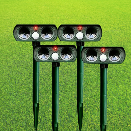 Solar Powered Pest Repeller with Motion Detection & Ultrasonic Waves | Outdoor Protection for Gardens and Lawns
