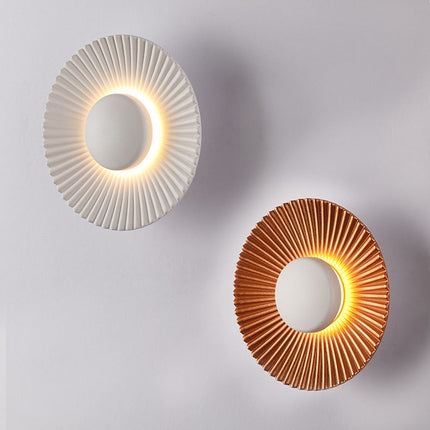 SunRay LED Wall Lamp with Sculptural Metallic Rays | Modern Ambient Lighting for Cozy Spaces