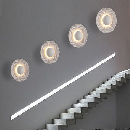 SunRay LED Wall Lamp with Sculptural Metallic Rays | Modern Ambient Lighting for Cozy Spaces