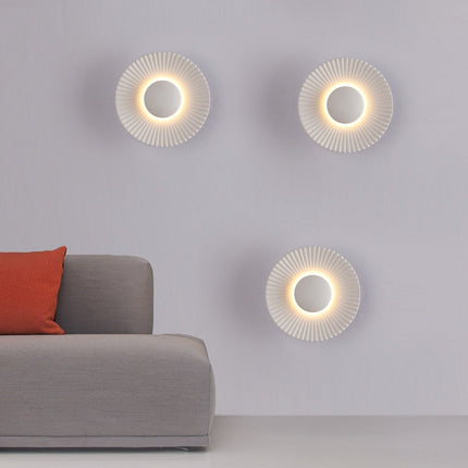 SunRay LED Wall Lamp with Sculptural Metallic Rays | Modern Ambient Lighting for Cozy Spaces