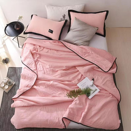 Cooling Blanket for Hot Sleepers with Soft Skin-Friendly Fabric | Refreshing Comfort for All-Season Use