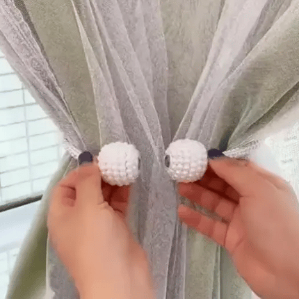 Pearl Magnetic Curtain Buckles with Elegant Design | Chic Closure for Home Decor